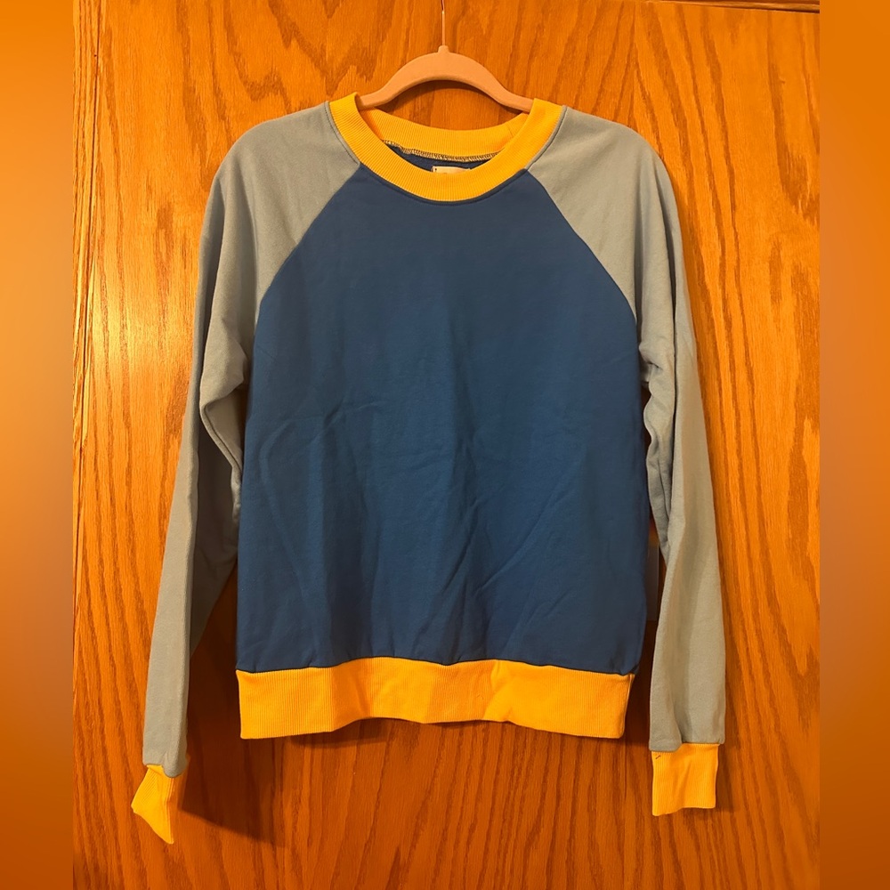 Warm Fun By Penfield Collective  Soft Crewneck Sweatshirt - NWT - Size M - Picture 2 of 10